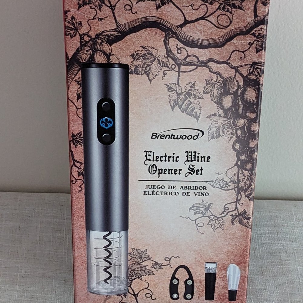 Brentwood Electric Wine Opener - Silver